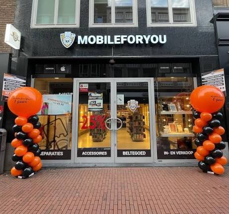De winkel van Mobile For You in de Broerstraat in Nijmegen