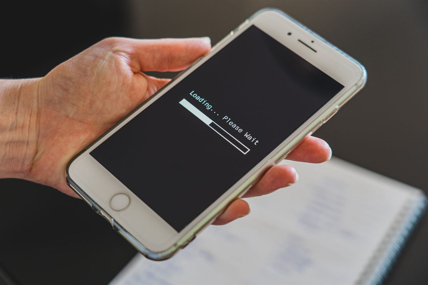 Telefoon herstart steeds vanzelf